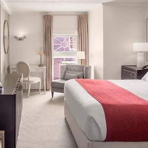 Deluxe Zimmer mit Kingsize-Bett